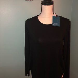 Market and spruce black top. Size small